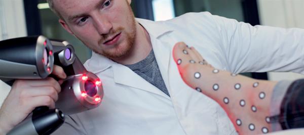 明智的選擇 3D打印時裝技術已不遠 拉夫堡大學正準備開發
3D打印時裝,3d打印時裝越來越靠譜了,3d打印時裝秀,青島3d打印公司,青島3d打印廠家,青島3d打印企業,青島3d打印店