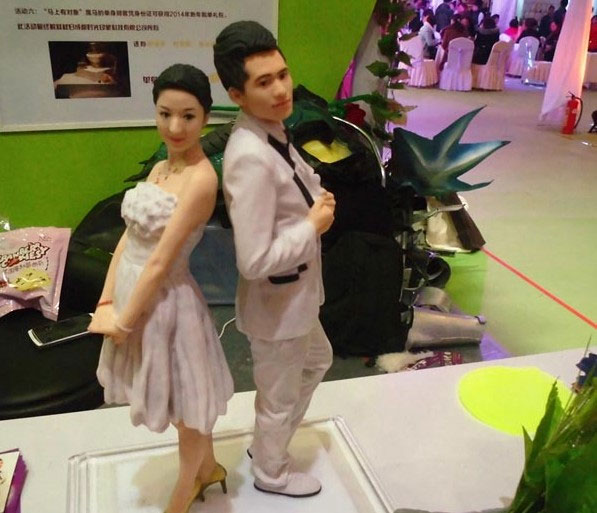 3d打印人像要多少錢,解析3D打印人像的價(jià)格及成本_3d打印結(jié)婚照
