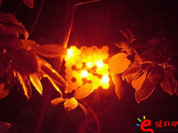 3D打印太陽能蜂巢,教育從娃娃抓起 中小學生3D打印教育培訓課程成功案例終極展示 3D打印太陽能蜂巢,教育從娃娃抓起 中小學生3D打印教育培訓課程成功案例終極展示