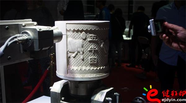 3D打印陶瓷作品展示,3d打印陶瓷粉末材料 景德鎮(zhèn)結(jié)合3D打印雕刻技術(shù)顛覆傳統(tǒng)手工制陶 3D打印陶瓷作品展示,3d打印陶瓷粉末材料 景德鎮(zhèn)結(jié)合3D打印雕刻技術(shù)顛覆傳統(tǒng)手工制陶